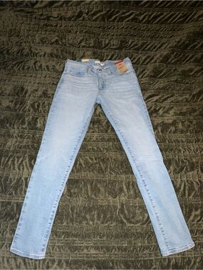 Levi's Light Blue Women’s Skinny Jeans